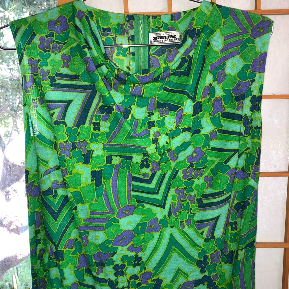 💚VINTAGE SILK 1960’s Shift Dress💚